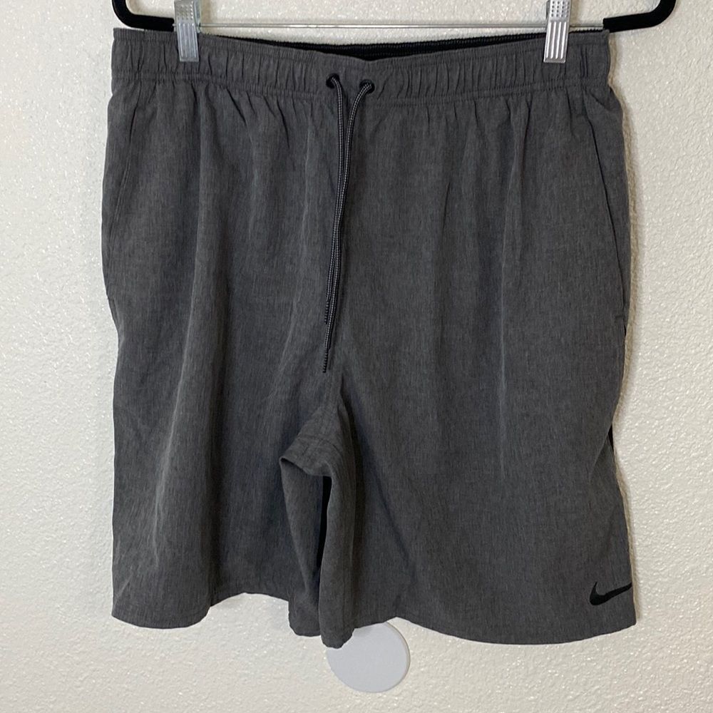 Nike- Grey basketball shorts- Size XL